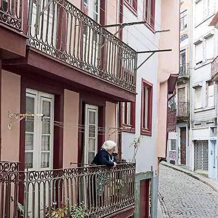 Lóios 1BR Flat Downtown by LovelyStay OOporto Exterior foto
