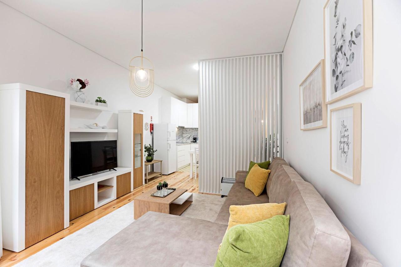 Lóios 1BR Flat Downtown by LovelyStay OOporto Exterior foto