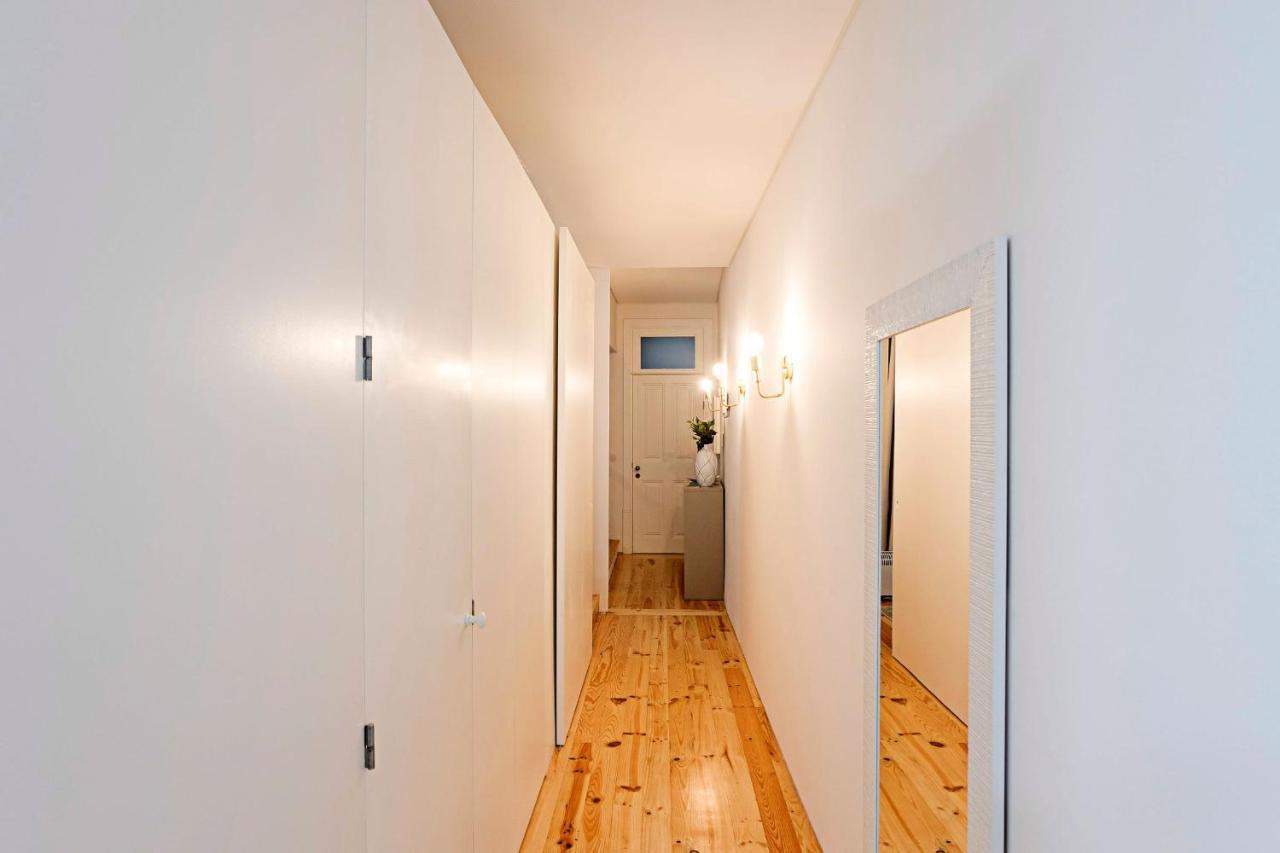Lóios 1BR Flat Downtown by LovelyStay OOporto Exterior foto